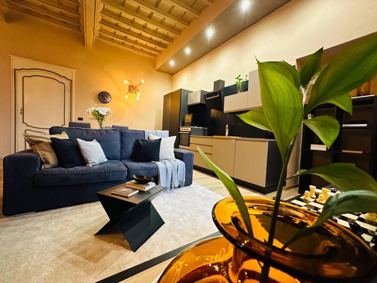Apartment 180 M2 Grand - Piazza Castello